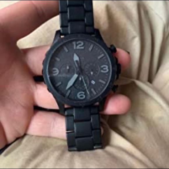 BRAND NEW MENS BLACK STAINLESS STEEL QUARTZ CHRONOGRAPH WATCH (NWT) - Picture 2 of 4